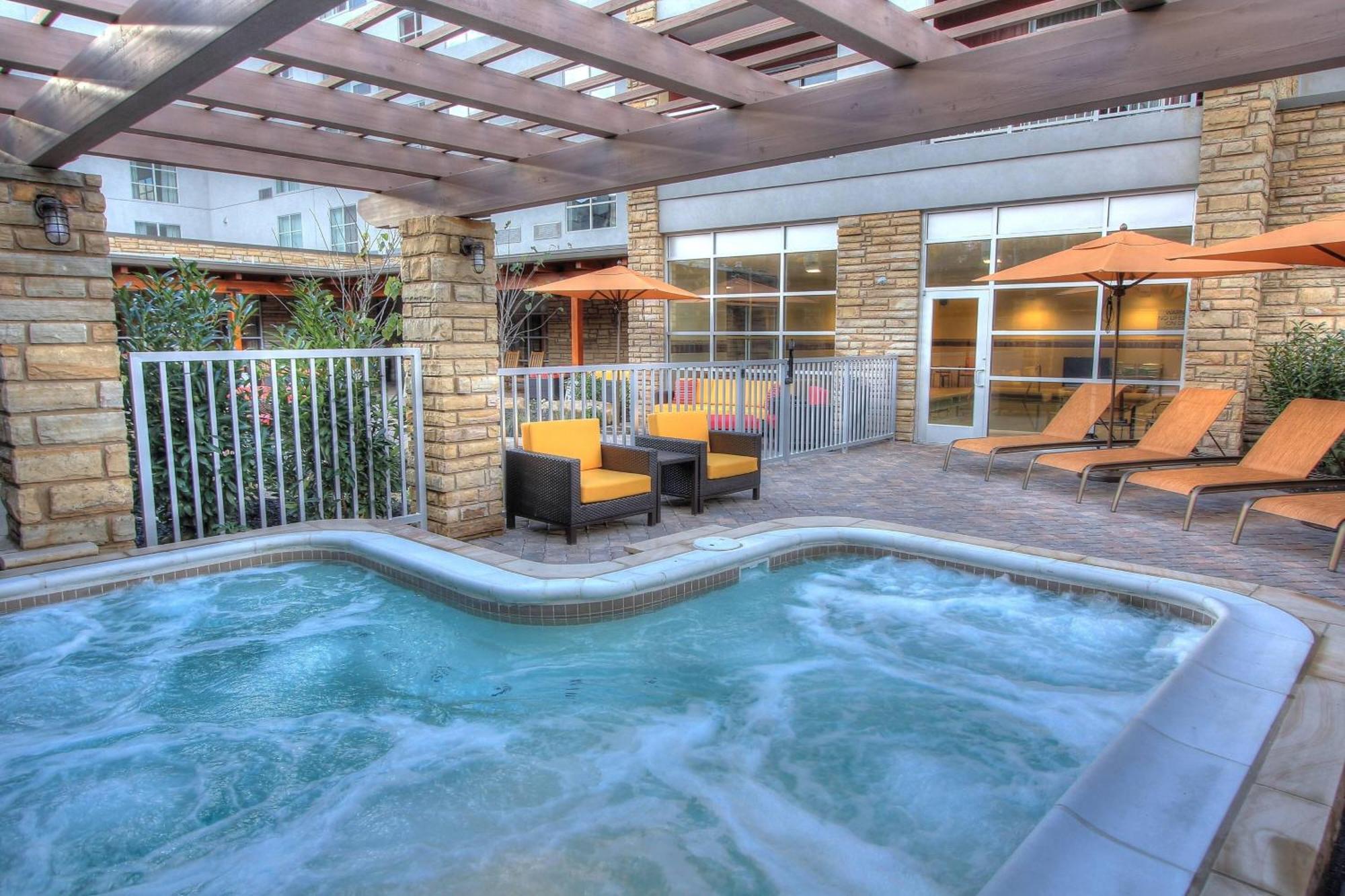 Hotel Courtyard By Marriott Gatlinburg Downtown Exterior foto